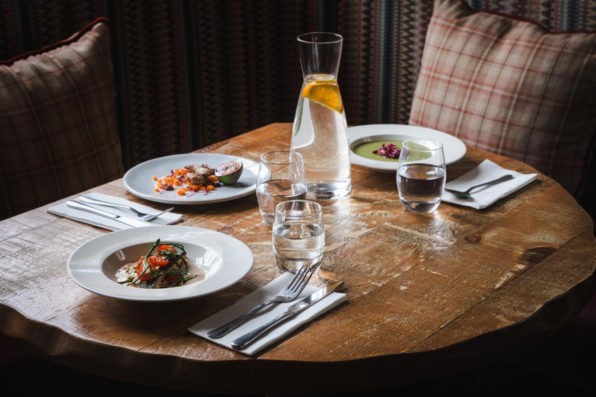 The Pilsley Inn - Chatsworth Baslow Exteriör bild