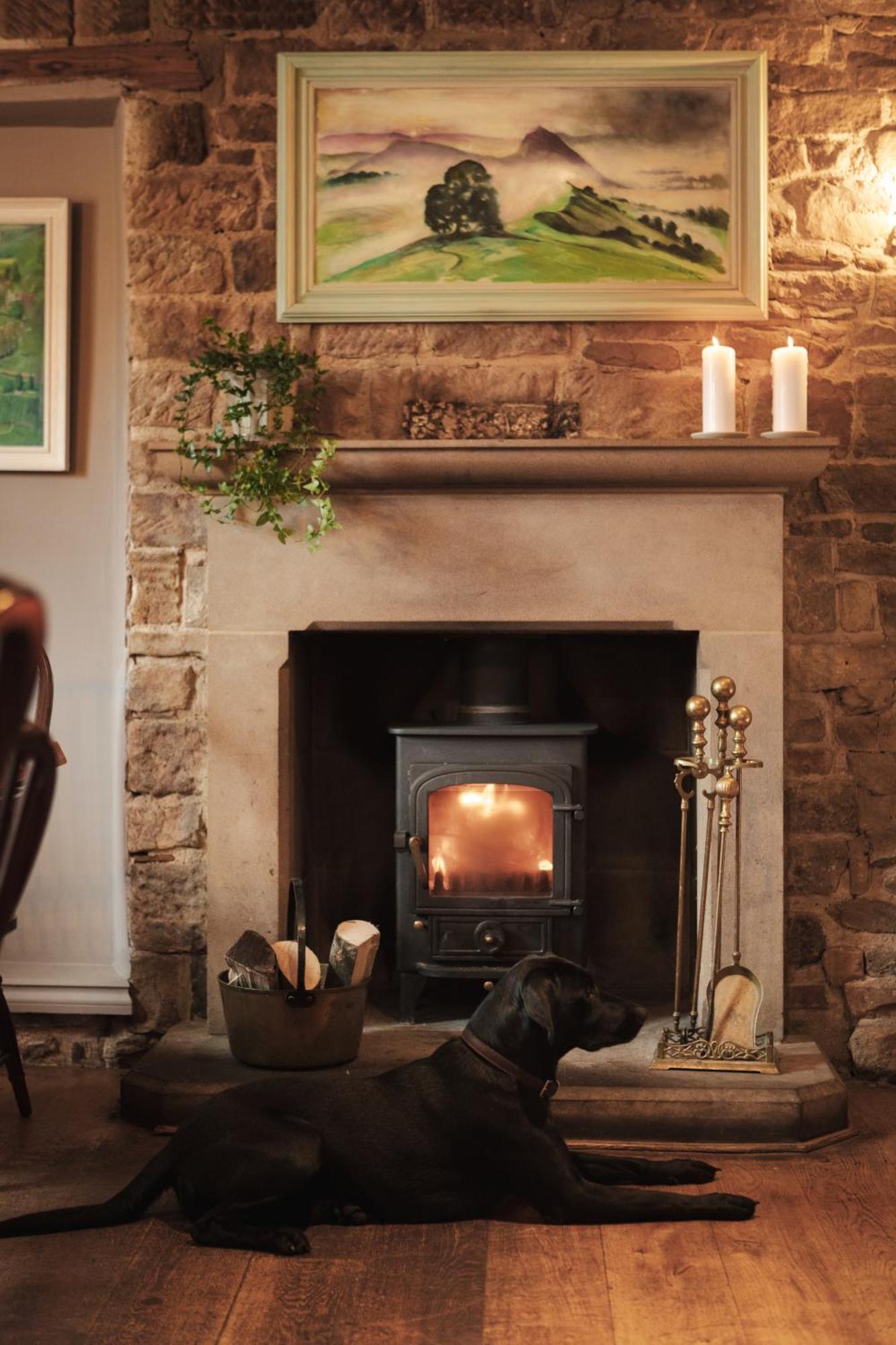 The Pilsley Inn - Chatsworth Baslow Exteriör bild