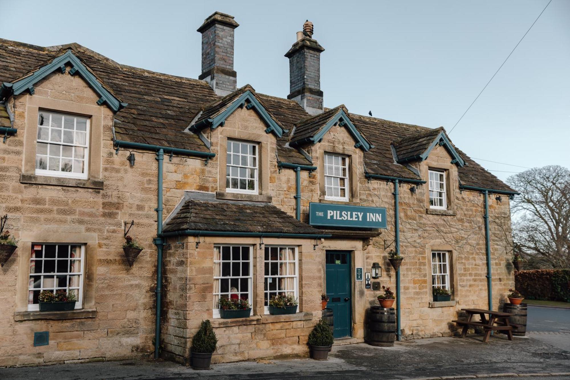 The Pilsley Inn - Chatsworth Baslow Exteriör bild