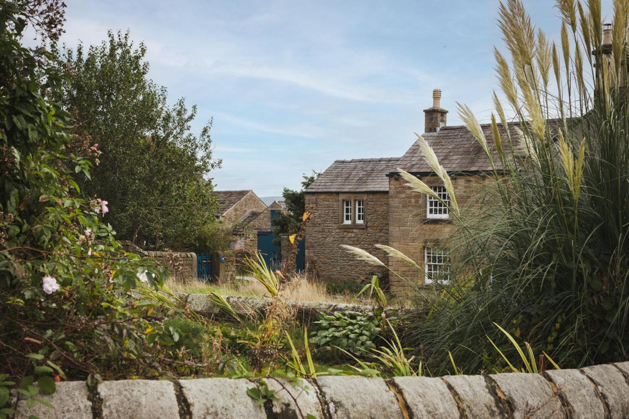 The Pilsley Inn - Chatsworth Baslow Exteriör bild
