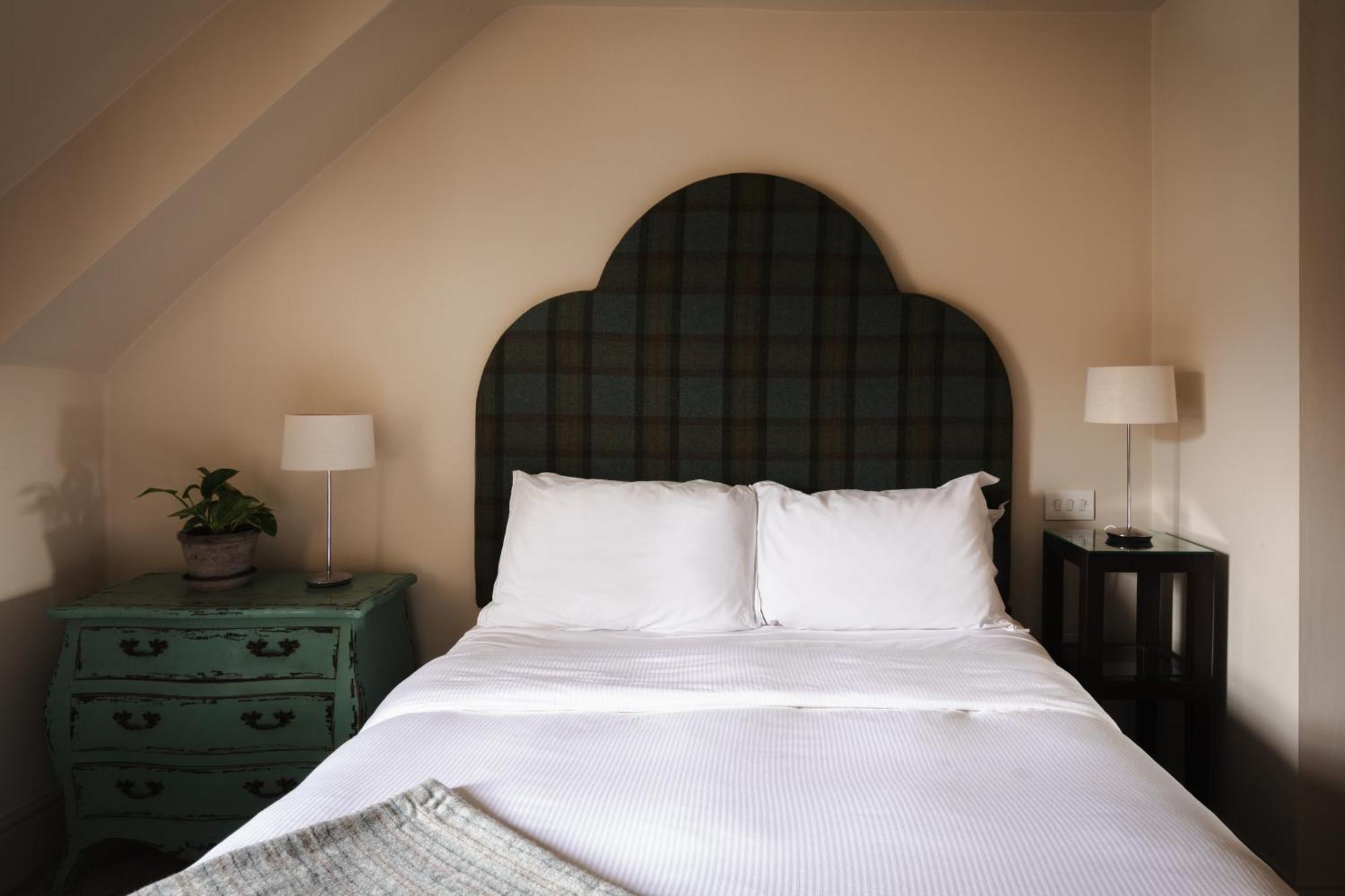 The Pilsley Inn - Chatsworth Baslow Exteriör bild